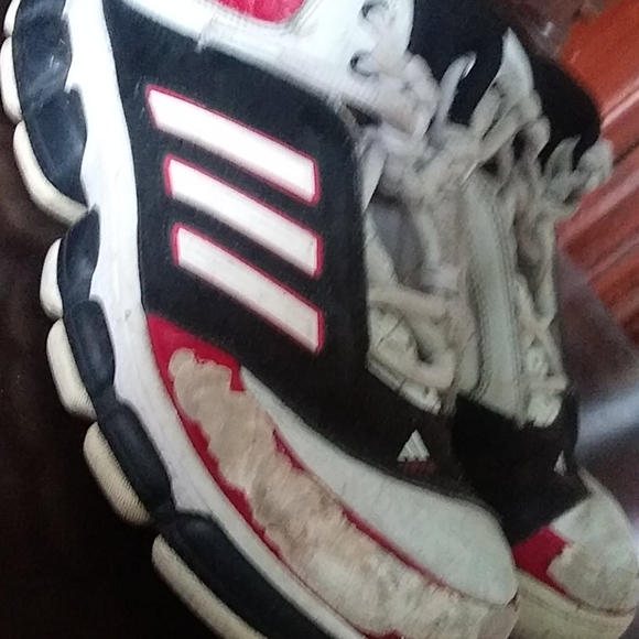 Adidas shoes - Picture 3 of 4